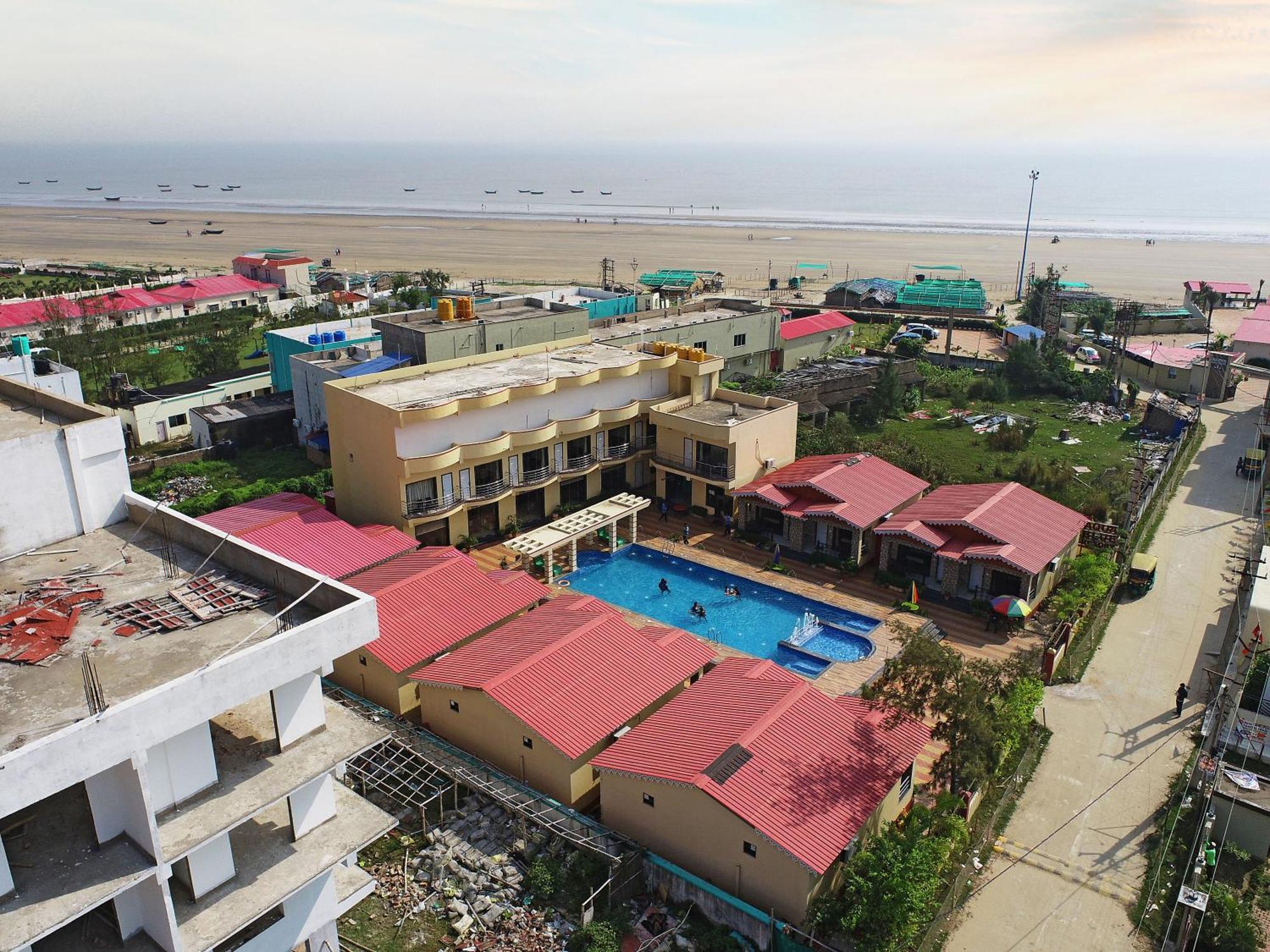 Aqua Blue Resort Private Limited 만다르모니 외부 사진